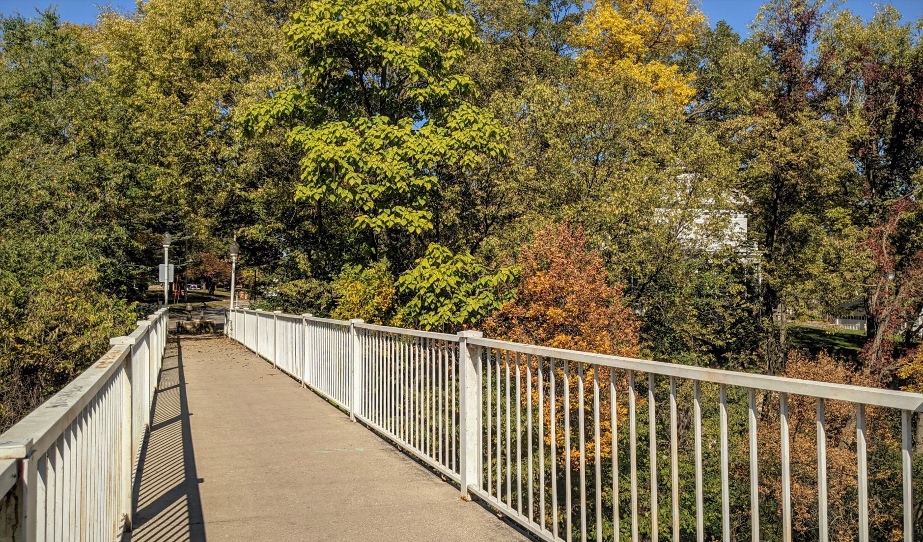 Fall in Mason City - footbridge